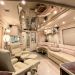 2005 Prevost Featherlite Vantare H3-452S